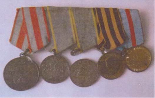 Медали Паденко.jpg