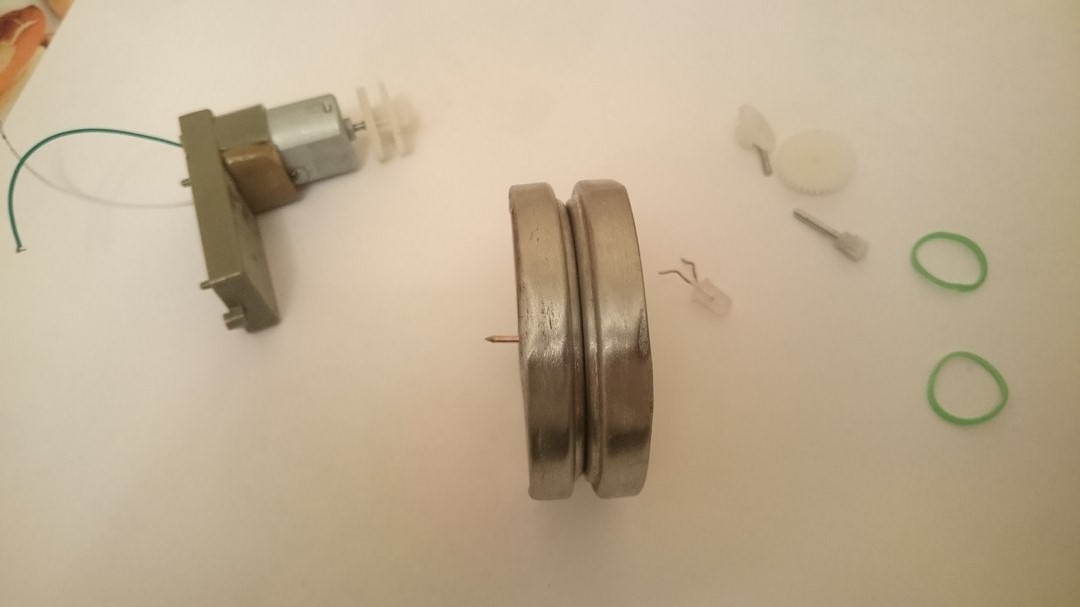 Начальные детали для Динамо-машины.jpg