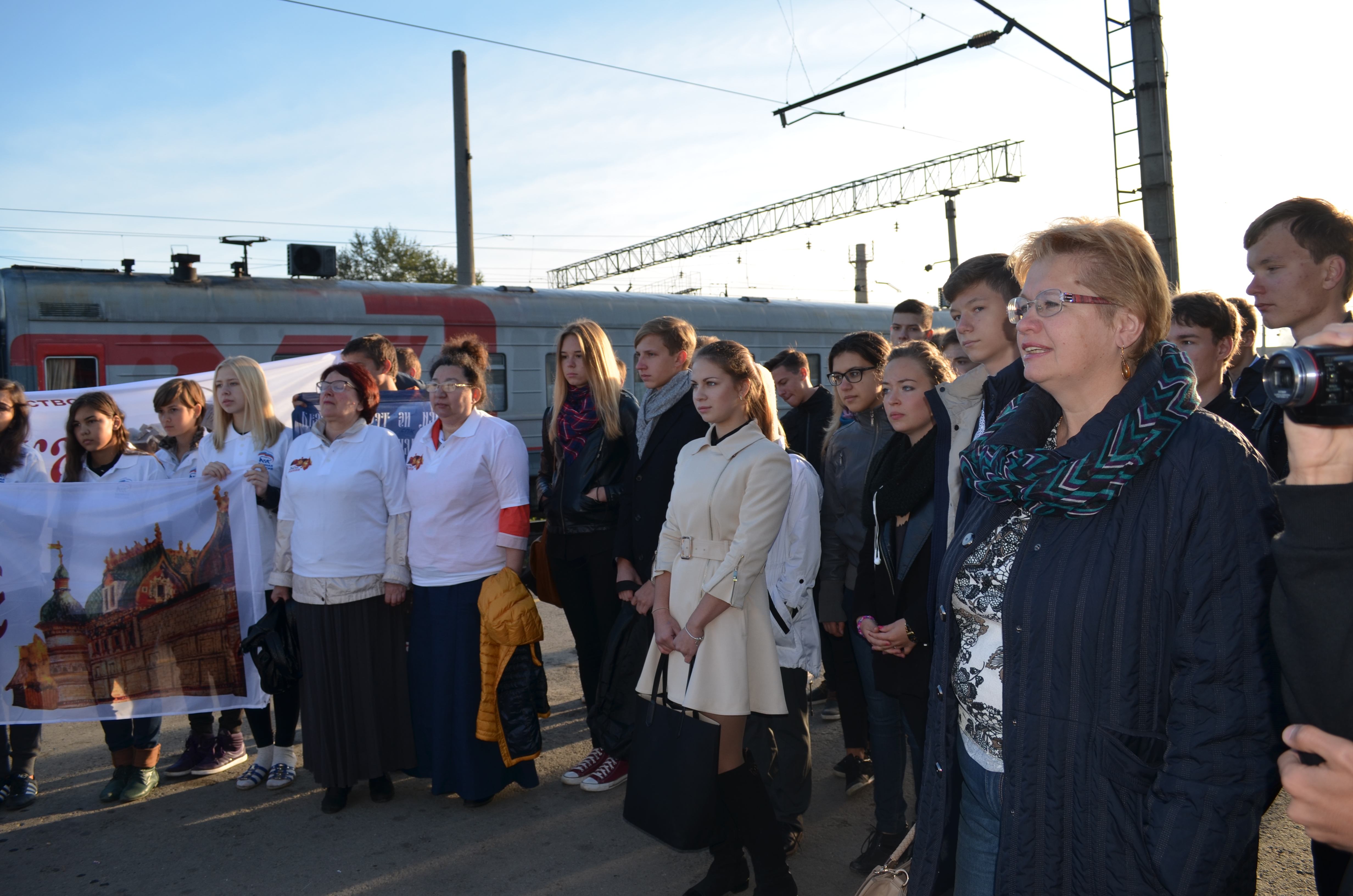 Школьники города Екб.JPG