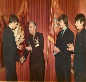 Миниатюра для версии от 13:45, 27 апреля 2015